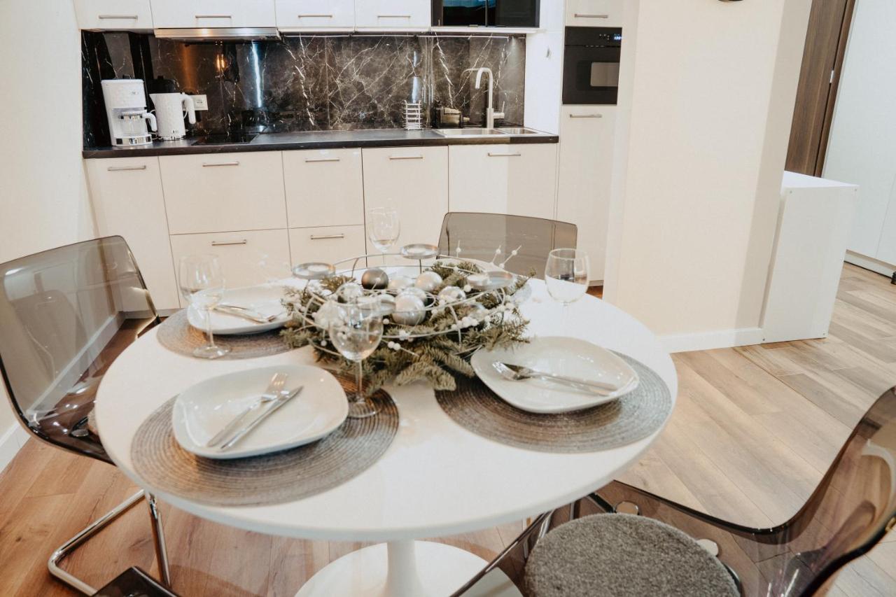 Apartament Silence Triventi Szmaragd คาร์ปัตซ์ ภายนอก รูปภาพ